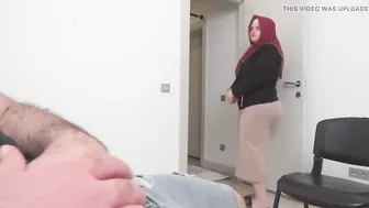 SHE IS SHOCKED! I take the risk of getting my cock out in front of Hijab woman.