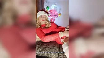 Weihnachtsmommys Pussy ist so nass ???? Solo Play Video auf OF????