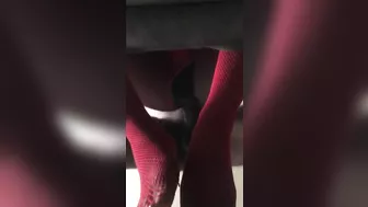 Darkskin babe with leggings get fucked doggystyle