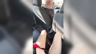 Show pussy in taxi. fhd1080p