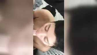 Amateur blowjob cumshot