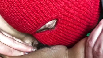 sucking my pussy till I cum