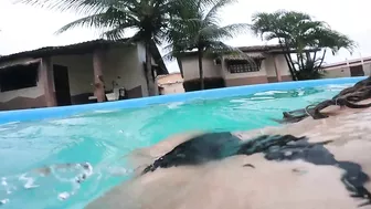 Very hot blonde girl fucking in the pool