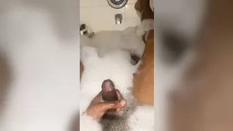 Bath bubbles & cock