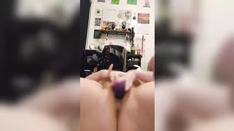 Bored mom vs purple cock