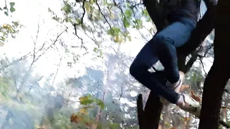 Girl climbed a tree to rub her pussy on it - Lesbian-illusion