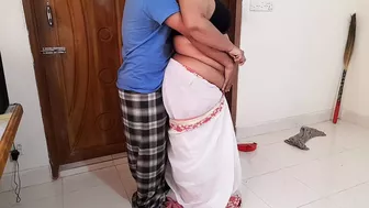 Sasur bahu ko akele khali kamre mein mast chodta hai - Hidni Sex