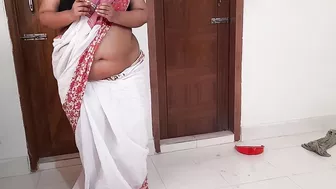 Sasur bahu ko akele khali kamre mein mast chodta hai - Hidni Sex