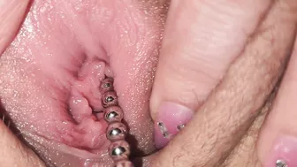 A little peehole play to turn you on