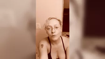 SmokingSluttyTease2