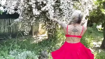 Luxury Michaela Isizzu ! Big tits ! Peeing in nature! Amateur sexy girl !