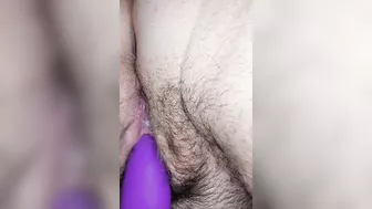 Juicy Vibrator Session