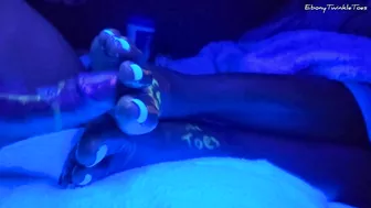 Black light feet fun with huge cumshot