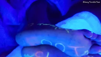 Black light feet fun with huge cumshot