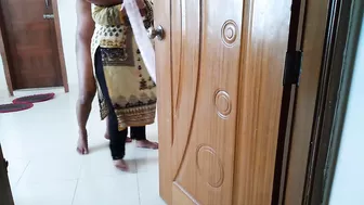 Gust ke ghar ane ke bad maine uski hath bandh die aur Jabardasti Chudai (I tied her hands and fucked him) Huge Ass cum