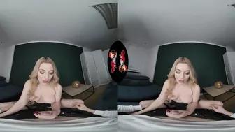 VRlatina - Sexy Model Teaches Hot Sex VR