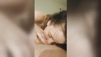 Skinny slut takes a SLOPPY FACIAL to pay rent