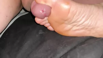 Late night cock rub between the toes (By Jossie Fox)