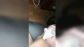 Amateur Posh Wank and Cum