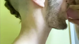 Gay sucks a guy up close. Jerk off and cum in mouth