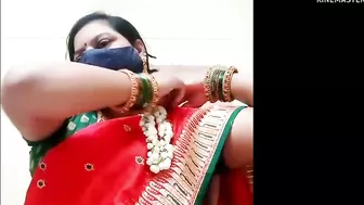 Desi mature Marathi aunty nude webcam show