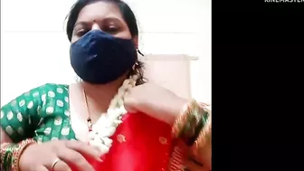 Desi mature Marathi aunty nude webcam show