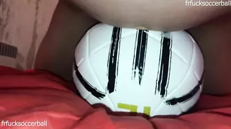 #19 I rub and cum on a juventus soccer ball