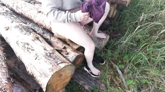 Whipping her cunt on the streets