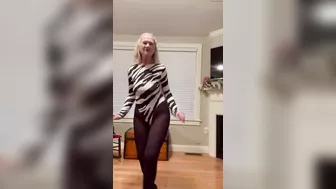 GILF DANCING IN PANTYHOSE DANIELLE DUBONNET