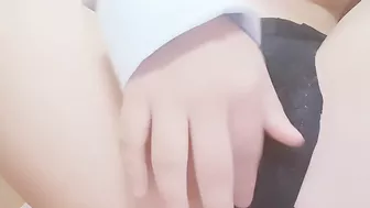 Secret Masturbation Of A Cute Asian Girl