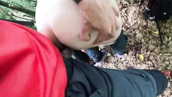 Suck and fuck in forest