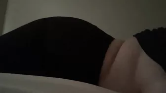 Pillow humping & cumming & moaning