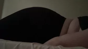 Pillow humping & cumming & moaning