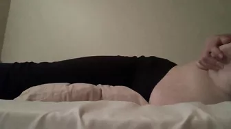 Pillow humping & cumming & moaning