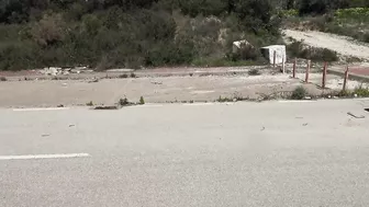 Pute Algerienne montre sa zone de travail dans la banlieue de Marseille