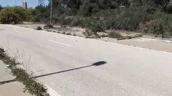 Pute Algerienne montre sa zone de travail dans la banlieue de Marseille