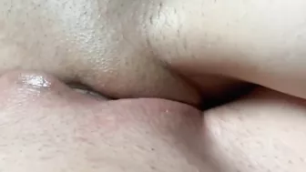 Lesbian pussy scissoring close up