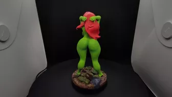 Fiona figure