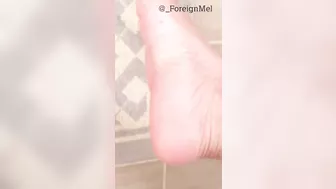 Rubbing in cum on my feet