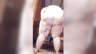 BBW Fat Ass Strip Down