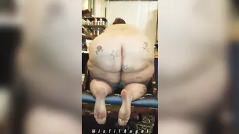 BBW Fat Ass Strip Down