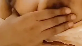 Tamil desi vintha show boobs and press tits