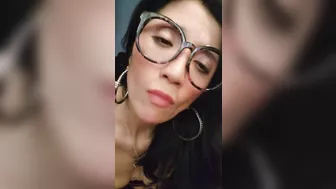 中国熟女好享受手淫自慰。