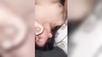 homemade threesome cumshot on tits