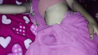 Ye ratnawali bhabhi ke pahala video hai video jarur dekhe aur dhayan de se dekhe