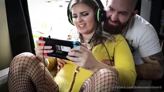 Huge Creampie for Cute Gamer Girl!