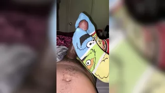 Big cumshot all over her socks hand an sockjob