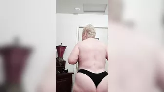 Watch Granny Shave Her Fat Pussy