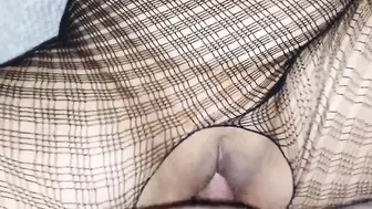 Amateur wife in black fish net gets cum on her sexy ass