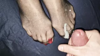 Cum on Red toes with ring in black pantyhose